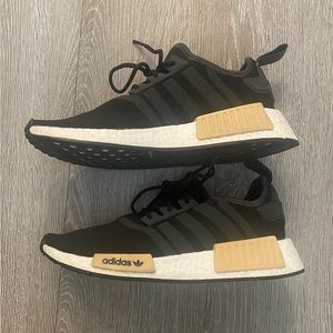 Adidas MND Black - w/ White & Light Pink